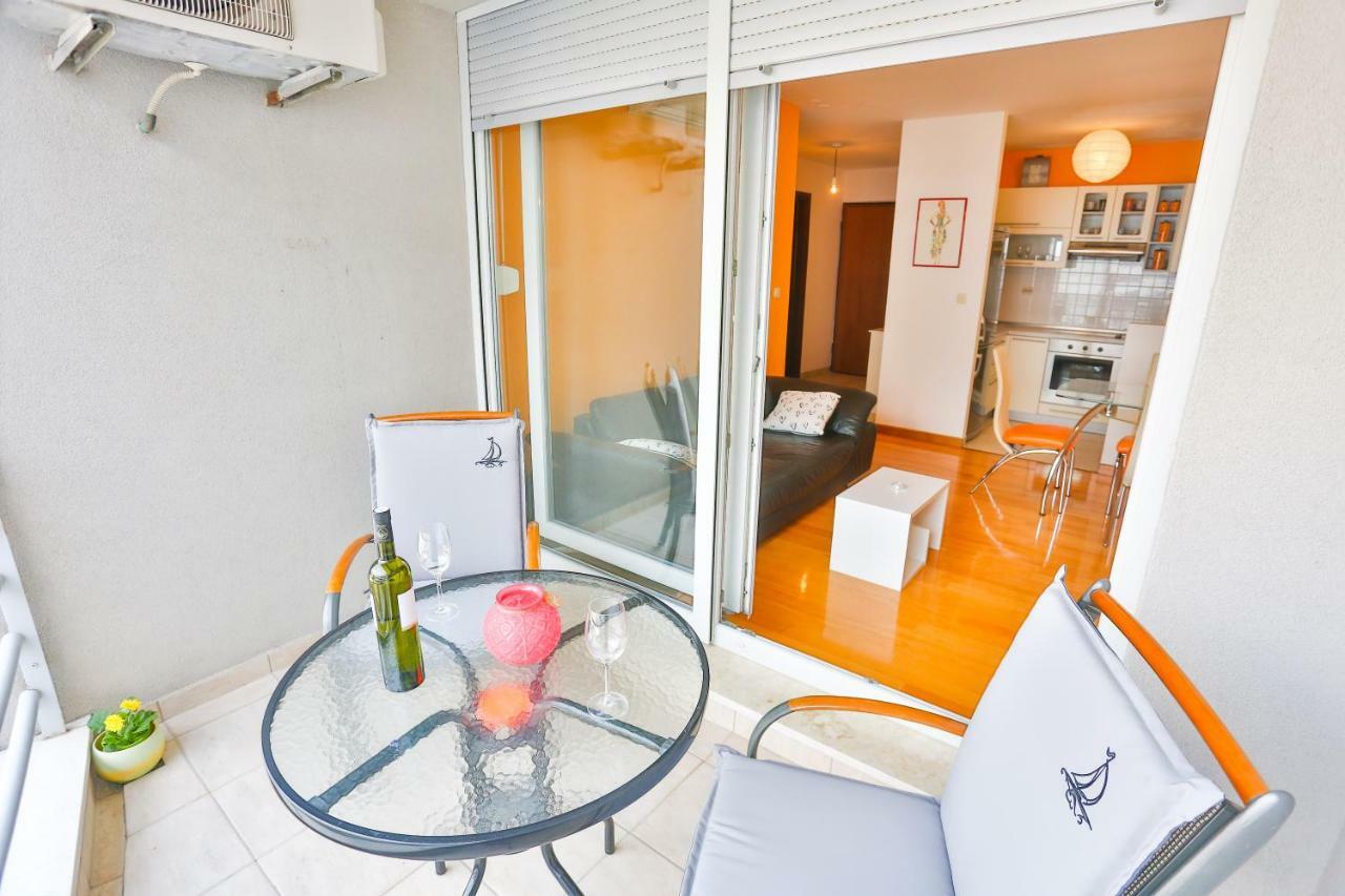 Ibis Apartment Сплит Экстерьер фото