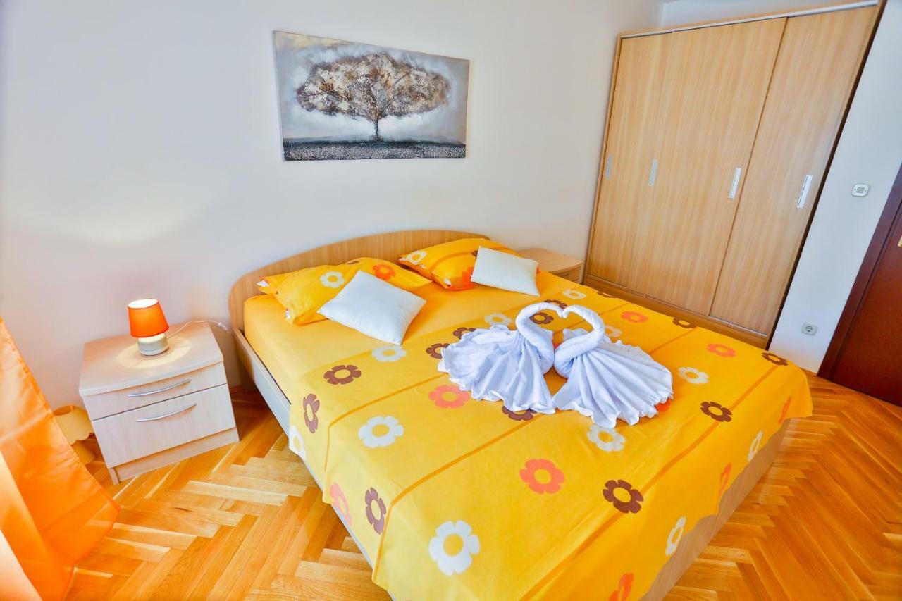 Ibis Apartment Сплит Экстерьер фото