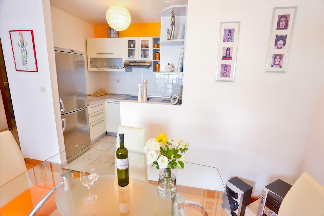 Ibis Apartment Сплит Экстерьер фото