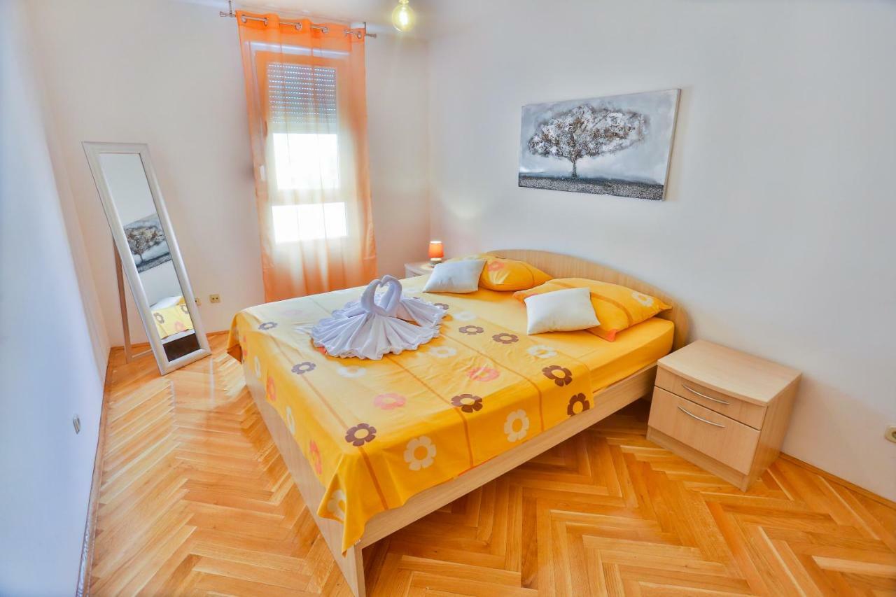 Ibis Apartment Сплит Экстерьер фото