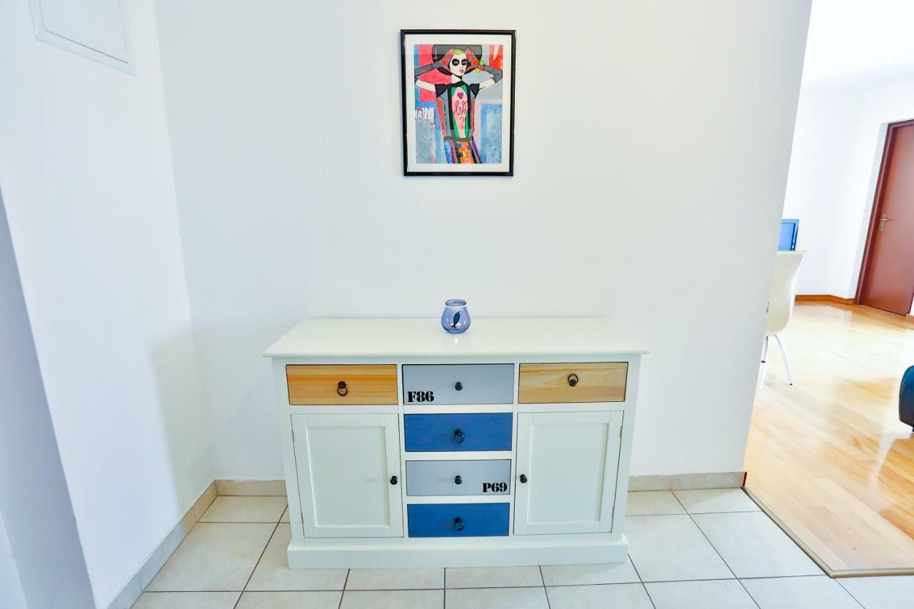 Ibis Apartment Сплит Экстерьер фото
